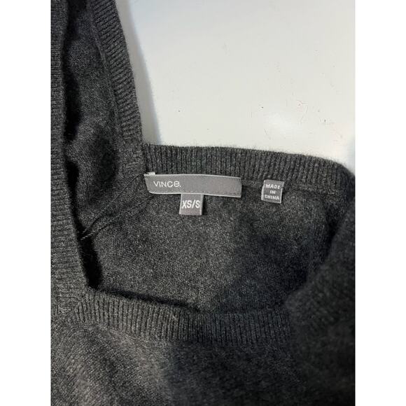 Vince Gray 100% Cashmere Loose Fit V-Neck Pocket Sweater Size XS/S - Picture 5 of 5